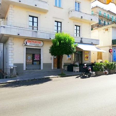 Casa Annina Apartment Агрополи Екстериор снимка